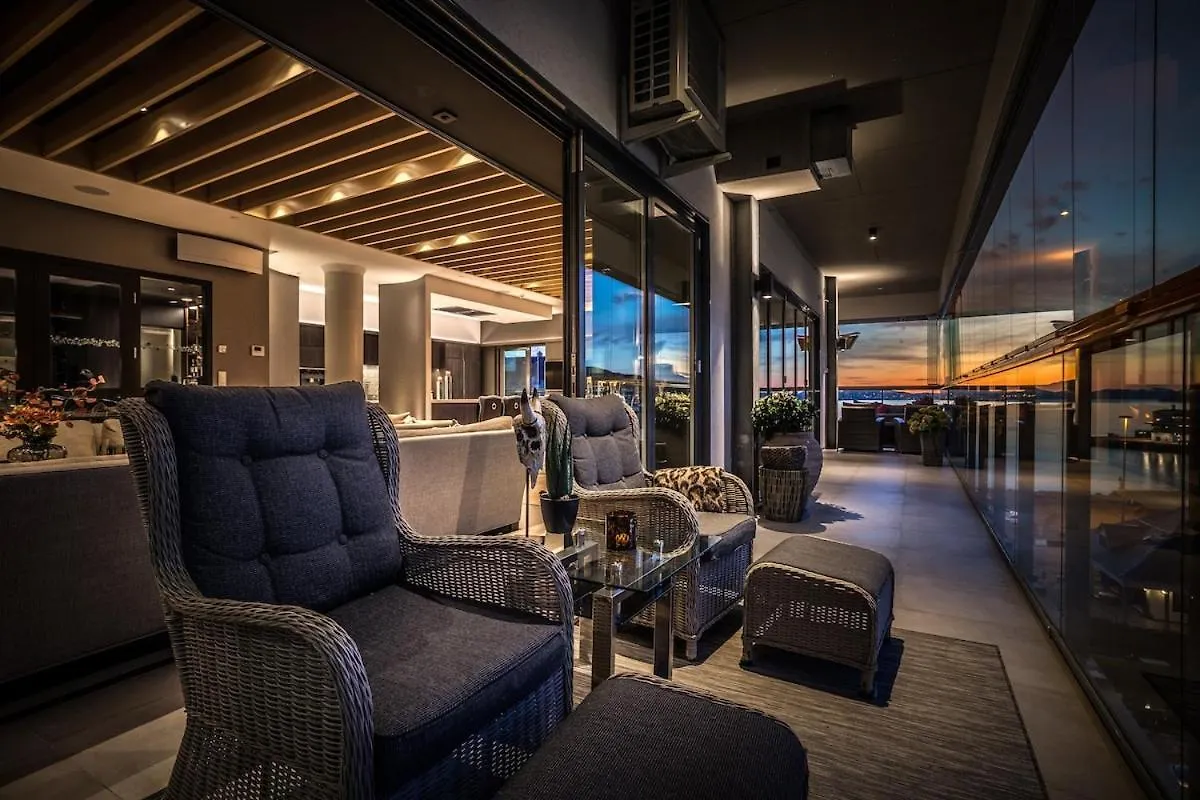 Exclusive Penthouse With Bryggen Views I Must See Bergen Apartament