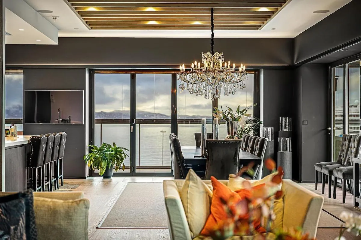 Exclusive Penthouse With Bryggen Views I Must See Bergen Norwegia